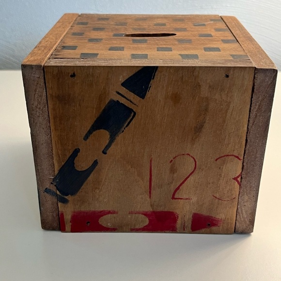 Antique Crayola Crayon Square Wood Toy Coin Bank - Picture 5 of 15